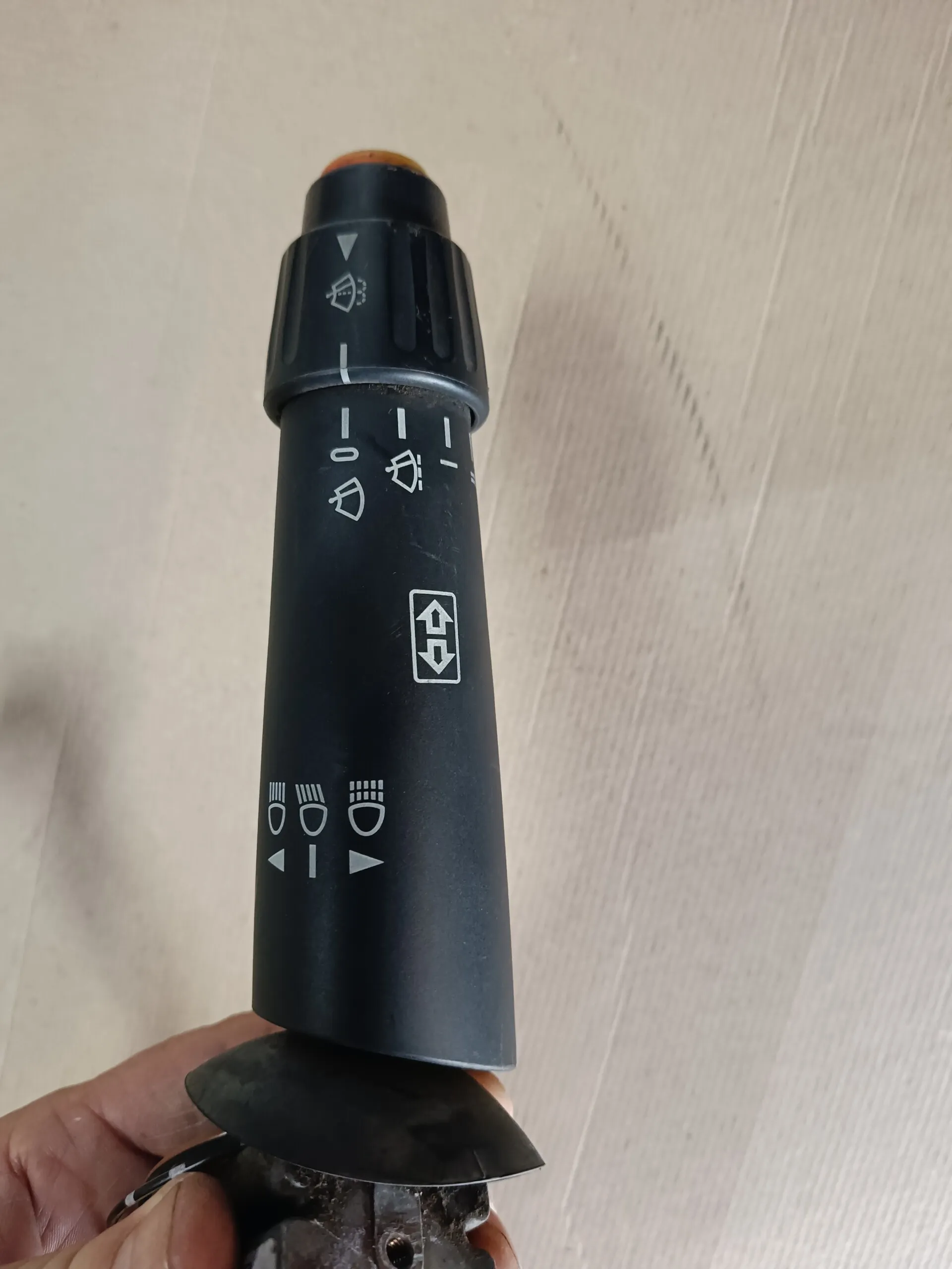 подрулевой переключатель A0085450124