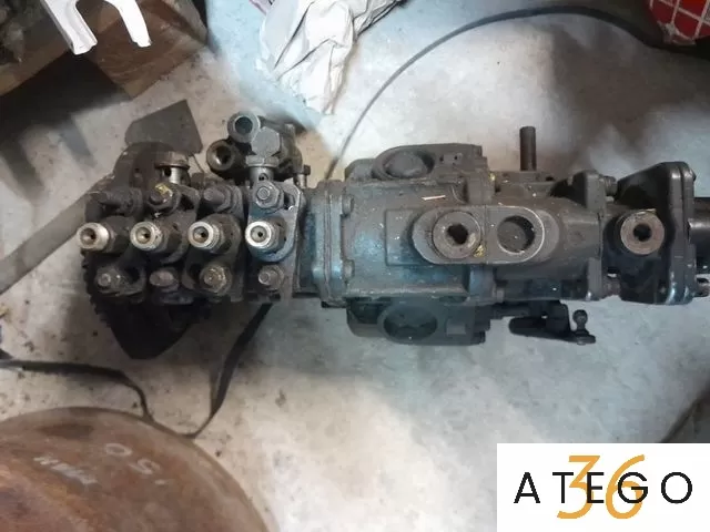 Топливный насос высокого давления Mercedes-Benz бу