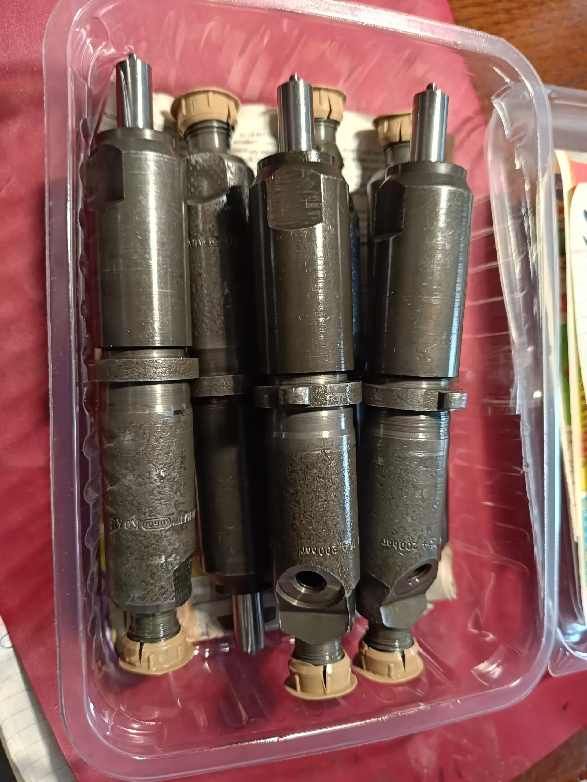 Форсунка с распылителем DLLA142S791