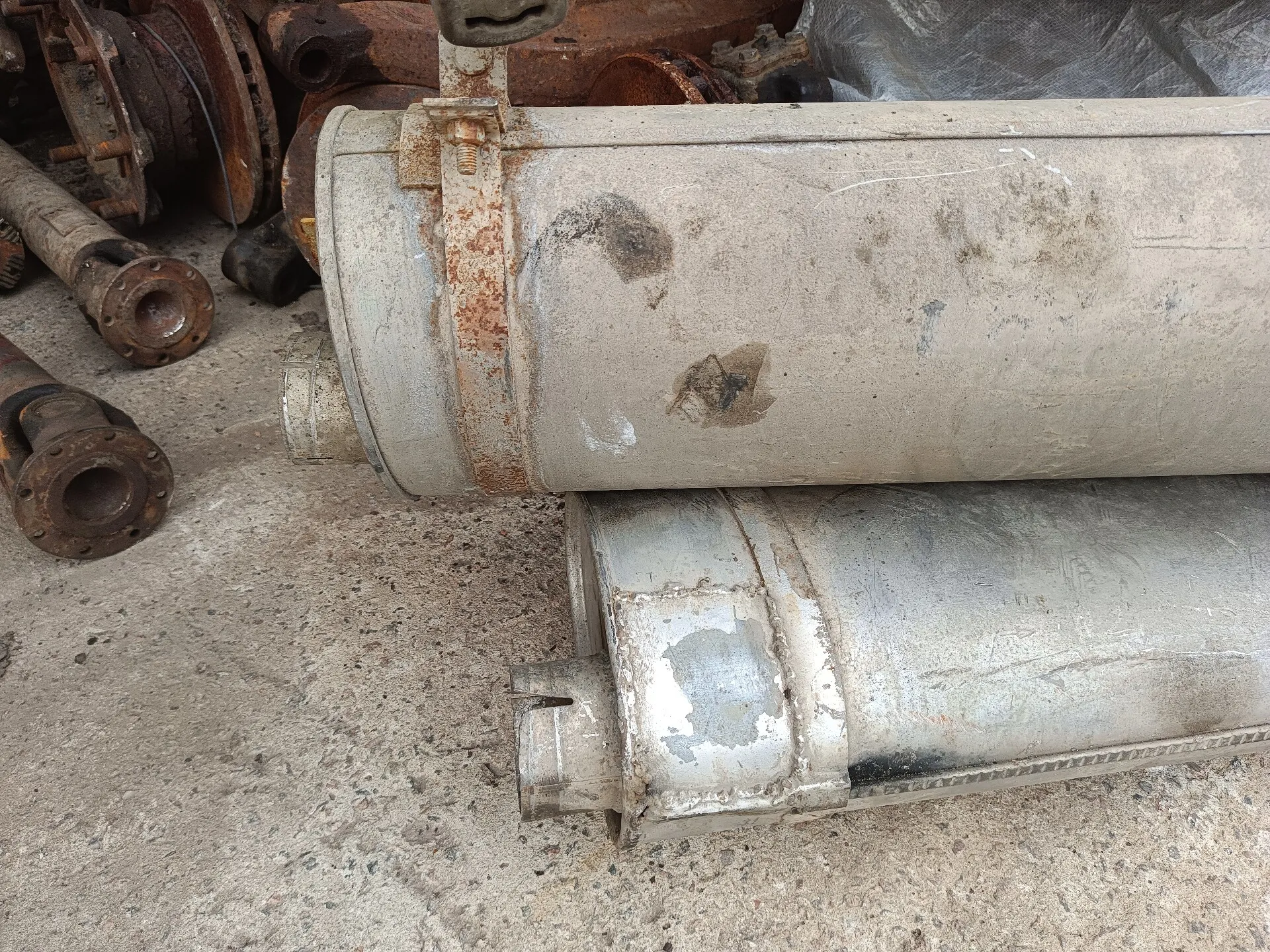 глушитель Мерседес-Бенц Варио