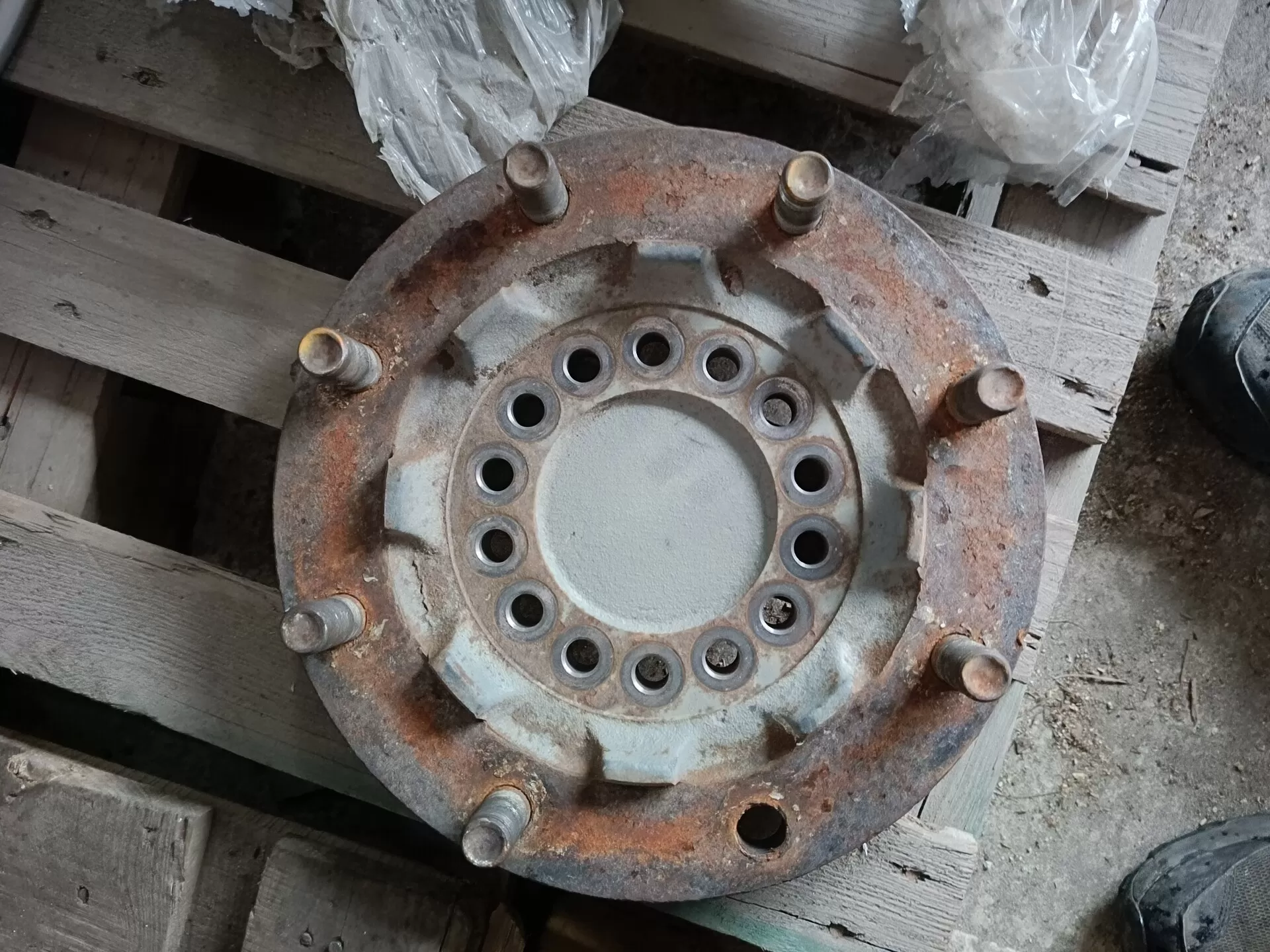 фланец передней ступицы Атего-1224  A9753340245