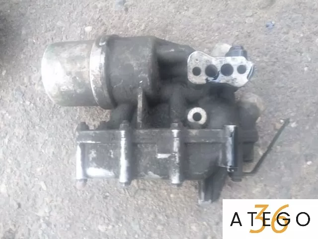 Корпус масляного фильтра с теплообменником Mercedes OM366