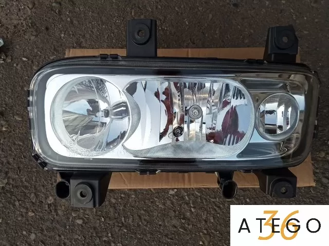 Фара передняя Мерседес-Бенц Атего A9738202261